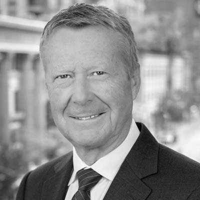 [MISSING IMAGE: http://api.rkd.refinitiv.com/api/FilingsRetrieval3/.72894542.0001104659-23-037012ph_jeffreyparr-bw.jpg.ashx]