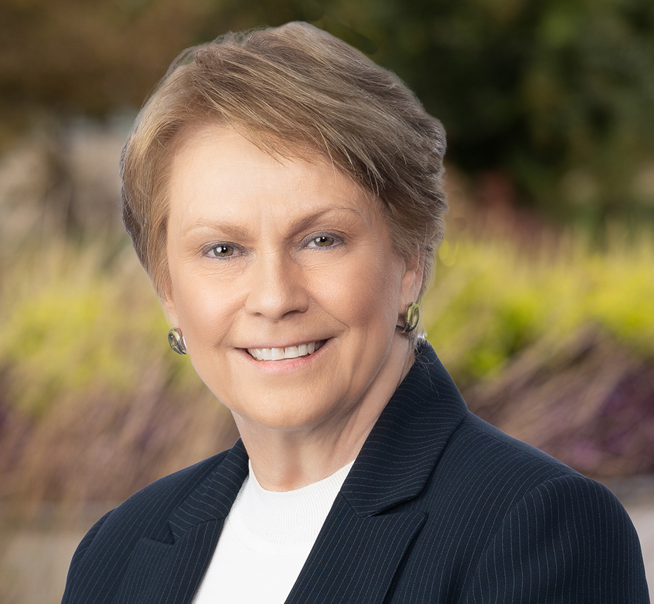 photo_Vicki A. Hollub (Proposal 1 - Election of Directors).jpg