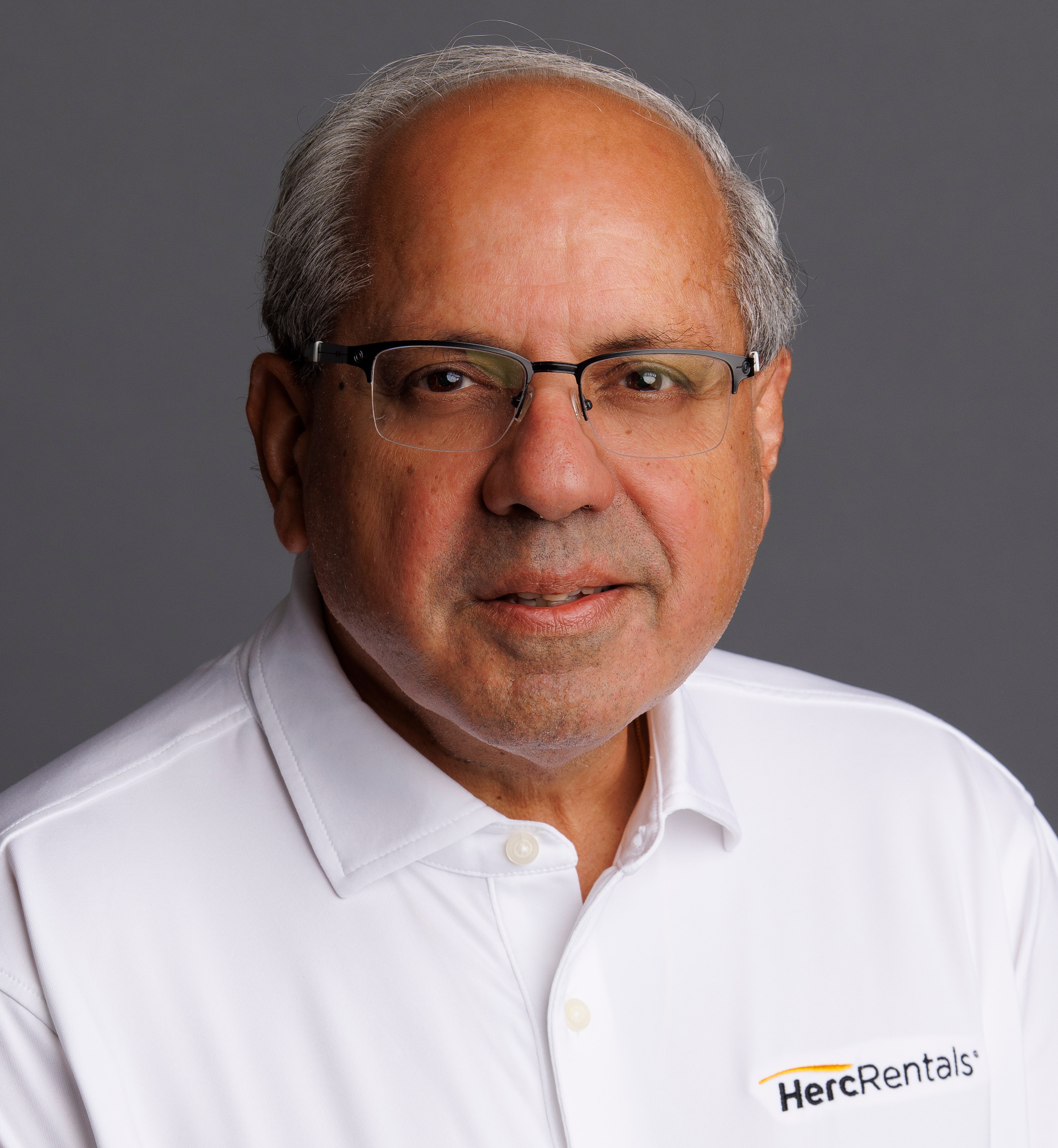 Sachdev Photo cropped.jpg