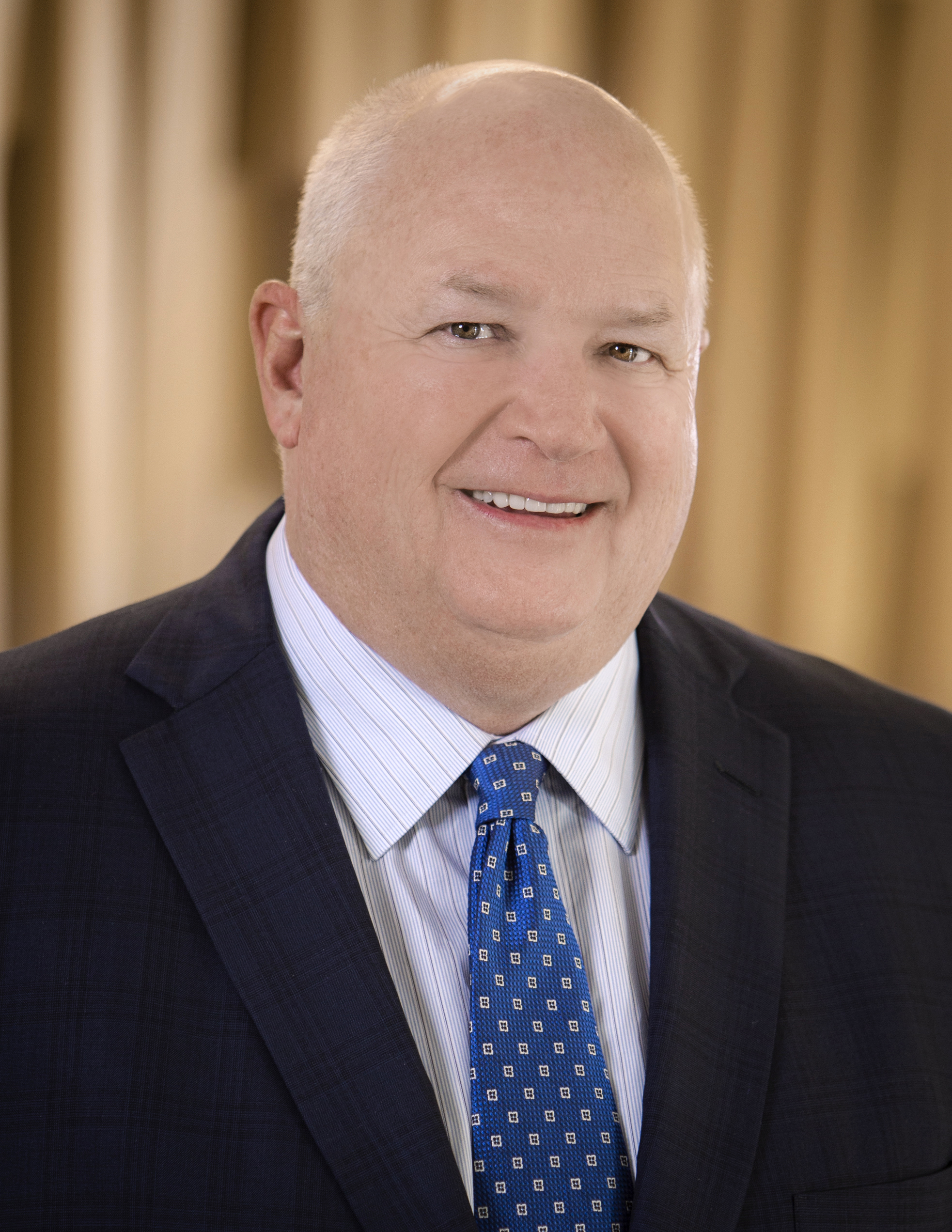 Bill Ainsworth-FINAL Headshot.jpg