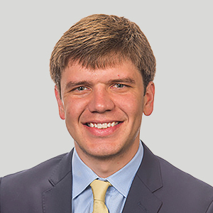 05 436117-1_pic_executive_officer_jared.jpg