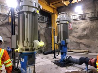 A picture containing outdoor, yellow

Description automatically generated