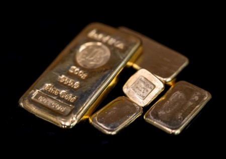 PRECIOUS-Gold rises as Israel-Iran fighting, Trump's evacuation call spark demand